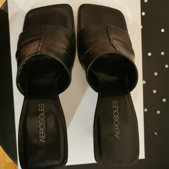 Aerosoles black leather heeled sandals size 7 - Picture 7 of 10